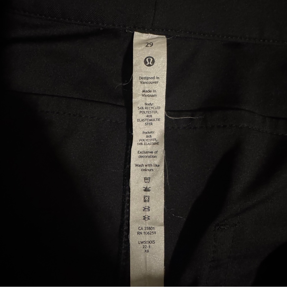 Lululemon City Sleek Five Pocket Wide Leg Pant, size 29 - Picture 3 of 4